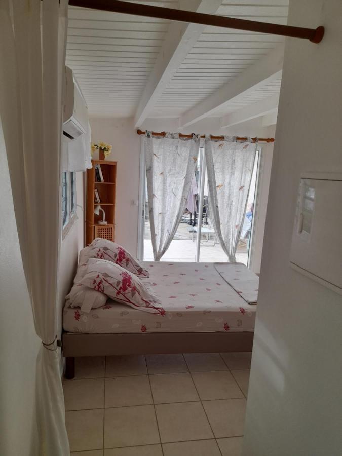 Le Studio De Jeannine Apartman Capesterre-Belle-Eau Kültér fotó