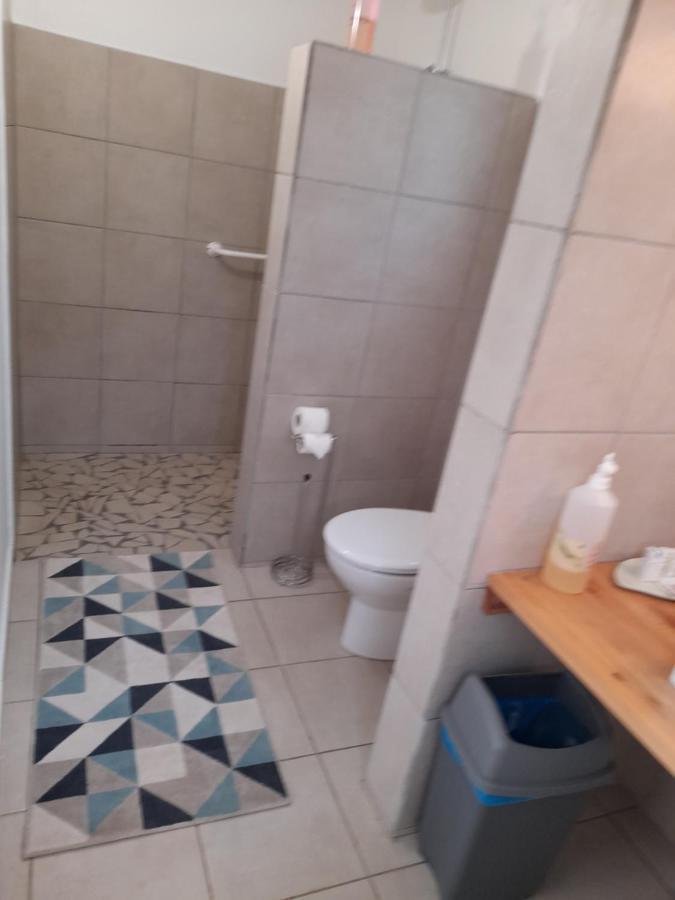 Le Studio De Jeannine Apartman Capesterre-Belle-Eau Kültér fotó
